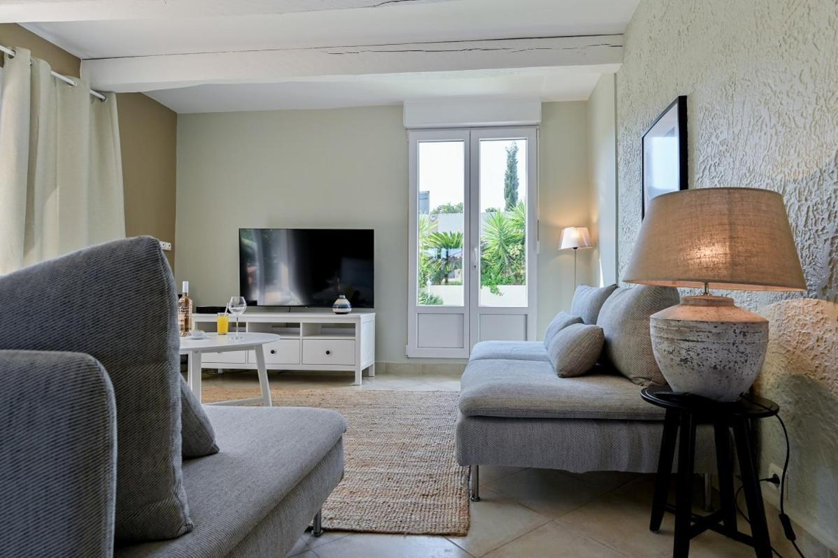 Residence La Menado Cavalaire-sur-Mer Eksteriør billede