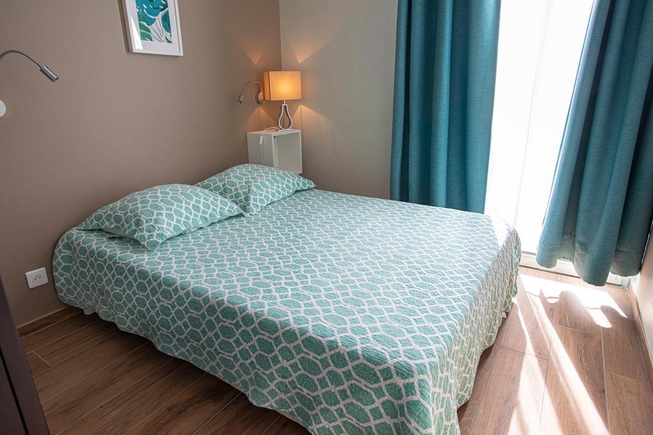Residence La Menado Cavalaire-sur-Mer Eksteriør billede