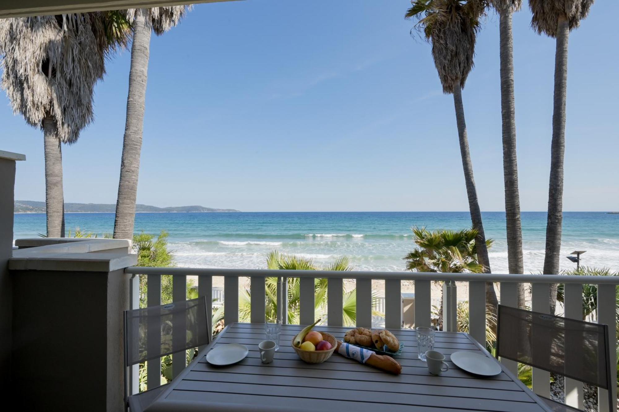 Residence La Menado Cavalaire-sur-Mer Eksteriør billede
